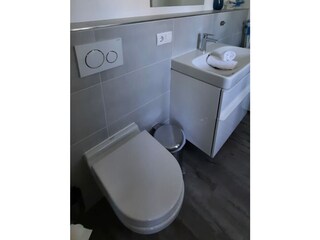 Holiday apartment Hörnum Bathroom 7