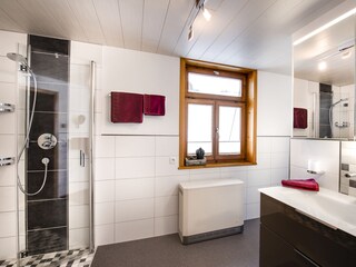 Komfortables Duschbad