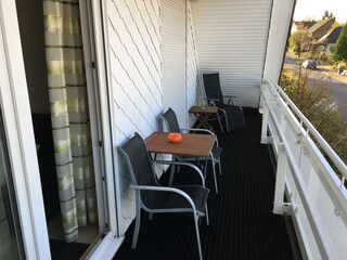 Balkon mit Zugang aus zwei Zimmern