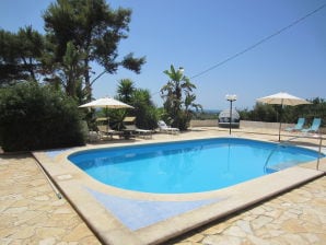 Holiday house Villa Panoramica with pool - San Pietro in Bevagna - image1