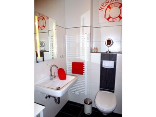 modernes Badezimmer