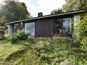 Vakantiehuis Rustig gelegen chalet met mooi uitzicht - Tenneville - image1