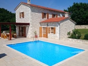 Villa Veronika avec piscine, proximité de la plage en Istrie-Croatie - Barbane - image1