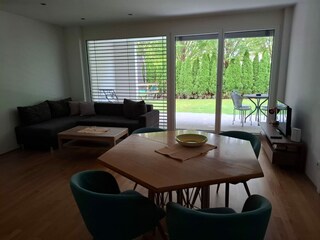 Vakantieappartement Lustenau Woonkamer 4