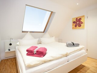 Schlafzimmer1