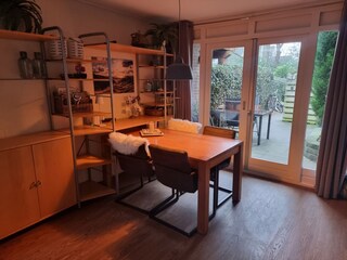 Holiday apartment Petten Living Room 7