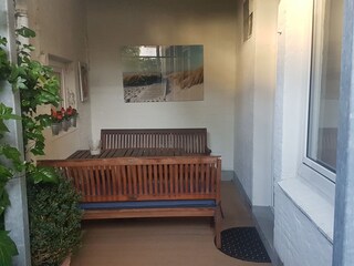 Terrasse mit gemütlicher Sitzecke