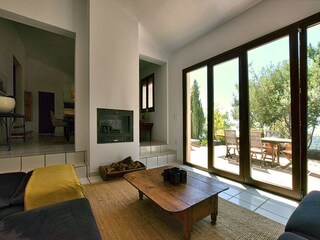 Villa Sayalonga Features 17