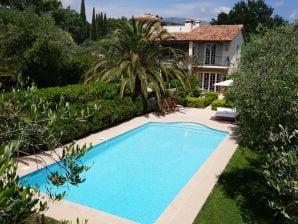 Traumferienhaus Natur mit Whirlpool - Châteauneuf-Grasse - image1