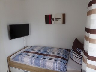 Schlafzimmer 1 im EG