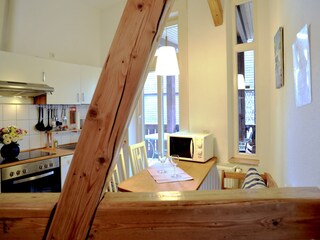 Blick vom Flur in die Küche