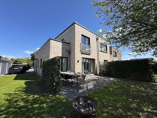 Aussenansicht/Rückseite