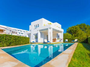 Villa Sa Caleta