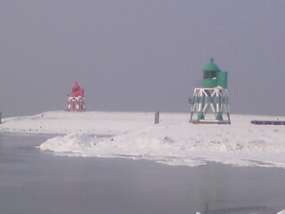 der Hafen von Stavoren mit Winterlandschaft