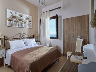 Apartment Kalamaki Features 38