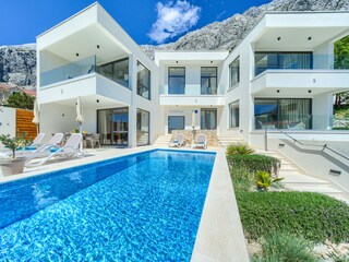 Villa Baška Voda Outdoor Recording 2
