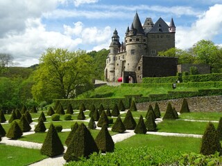 Holiday apartment Burgbrohl Environment 36