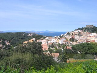 Begur mit schöner Altstadt