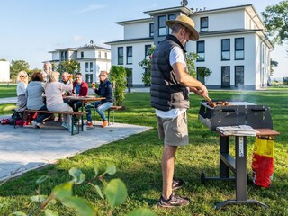 mehrere Grillplätze stehen Ihnen zur Verfügung