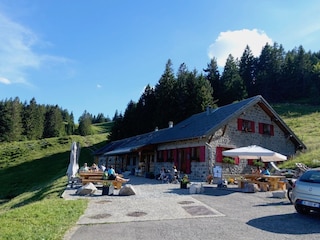 Die Ferme Auberge du Tanet - Ziel einer Tageswanderung