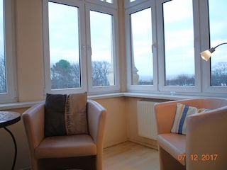 2.Blick in die Veranda und zur Ostsee