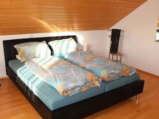 Schlafzimmer 2 oben