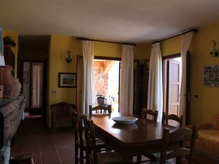 Wohnraum offen zum Garten/Terrasse