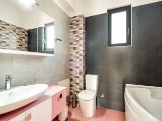 Villa Maroulas Features 35
