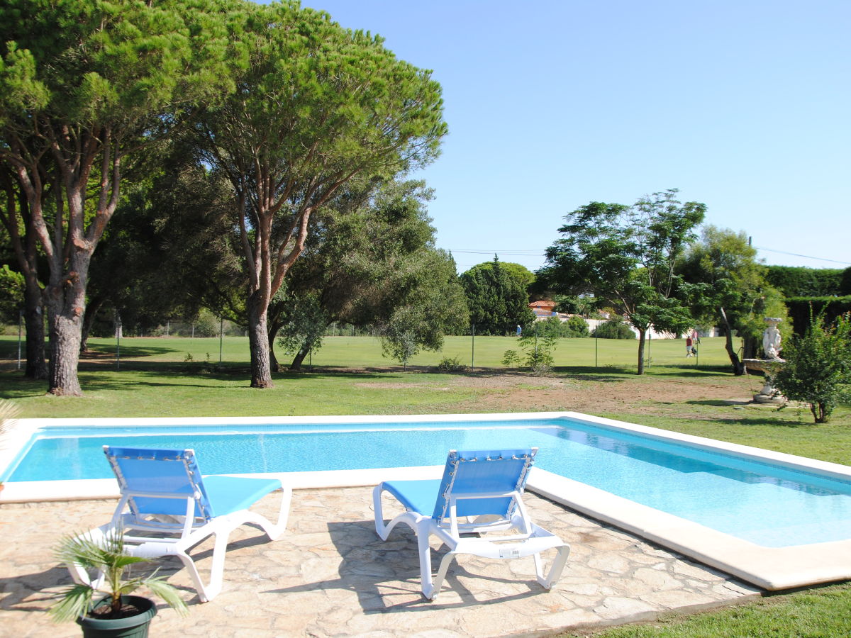 0529 Casa Alexandra - Pool with sunbathing area