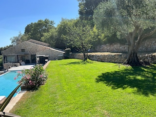Villa Vence Buitenaudio-opname 15