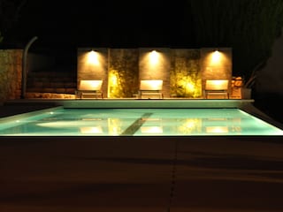 Beleugteter Pool, beheizbar und mit Rollo