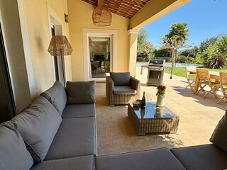 Villa Biot Outdoor Recording 13
