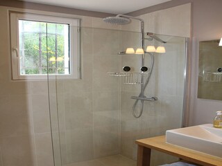 Villa Biot Features 33