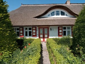 Ferienwohnung Altes Fischerhaus - große Wohnung - Born - image1