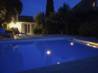 Pool am Abend