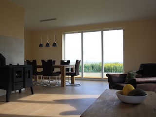 Großzügiger Wohn- und Essbereich