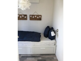Schlafzimmer 3 De Keizerskroon 211 www.fewo-toewe.de