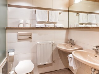 Holiday apartment Seefeld in Tirol Bathroom 22
