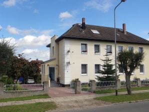 Knus appartement in Bad Doberan met tuin en overdekt terras - Slechte Doberan - image1