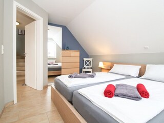 1. Schlafzimmer