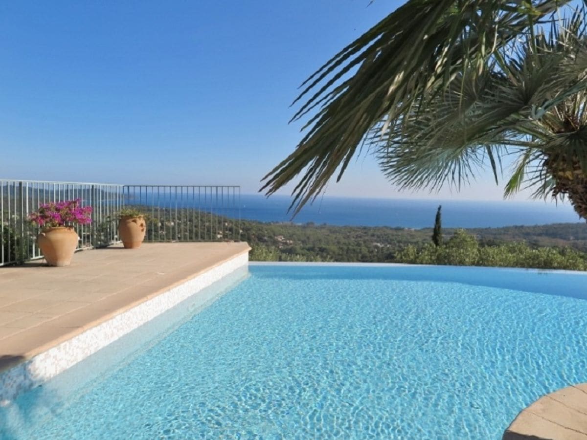 Pool with sea view