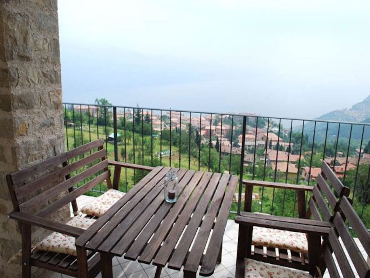 Terrasse mit Bergblick