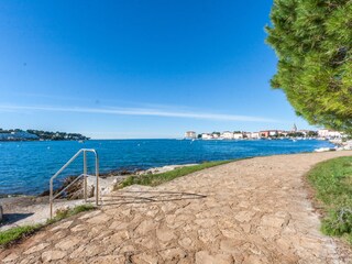 Way along the Beaches to Porec