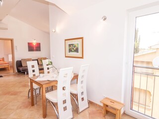 Essbereich der Ferienwohnung Puccini