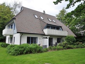 Holiday apartment Eichenpark W 2.5