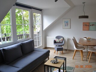 Wohnzimmer mit Schlafcouch