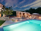 Villa Bea with pool in Istria - wiibuk.com