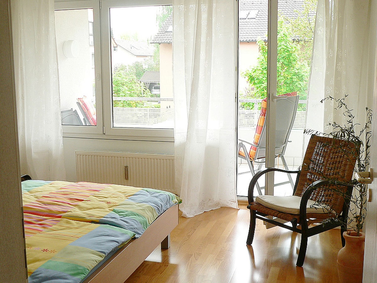 Schlafzimmer / Balkon