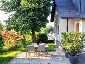 Landhaus Wohlfühlferienwohnung in traumhafter Zentrallage - Leibnitz - image1