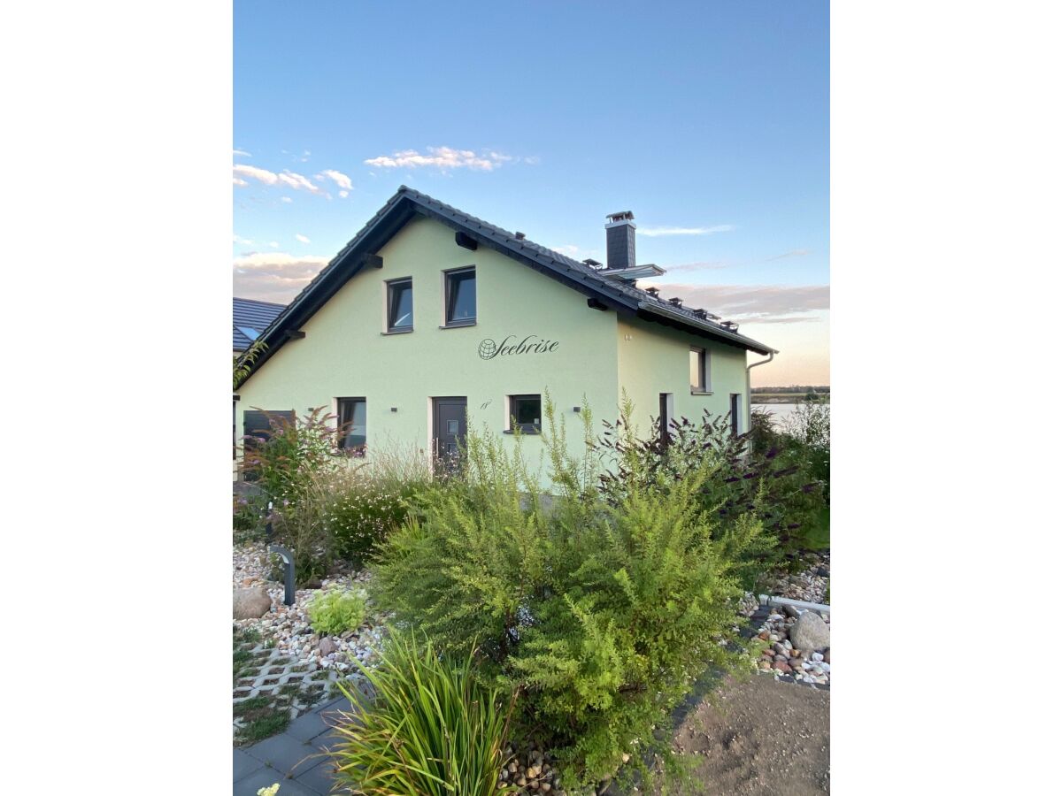Ferienhaus Strandhaus Seebrise, Löbnitz (Sachsen), Firma Meridian